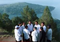 Kunjungan Jokowi Akan Kembangkan 28 Titik Destinasi Wisata di Danau Toba