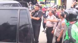 Siang Bolong, 2 Perampok Gasak Uang Rp400 Juta di Depan Irian Supermarket Medan