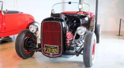 Mobil Antik Elvis Presley Akan Dilelang