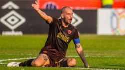 Hormati Wiljan Pluim, PSM Pensiunkan Nomor Punggung 80