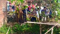 Warga Tasikmalaya Geger Ada Mayat Bayi Laki-Laki Berusia 8 Bulan di Kolam Ikan