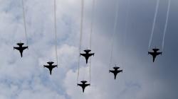 Latihan Peringatan HUT RI, Pesawat Tempur TNI Seliweran di Langit Jakarta