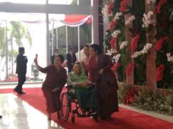 Swafoto Dua Keluarga Presiden di Sidang Tahunan MPR RI 2019