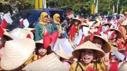 Ikut Karnaval HUT RI, Emak-Emak di Blitar Meninggal Dunia usai Jalan Kaki 1 Km