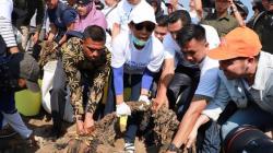 Menteri Susi: Pengotor Laut dan Pemakai Plastik Sekali Pakai, Tenggelamkan!