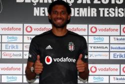 Usai Jual Monreal, Arsenal Pinjamkan Elneny ke Besiktas