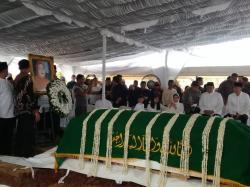 Sejumlah Tokoh Hadir di Pemakaman Ibunda SBY