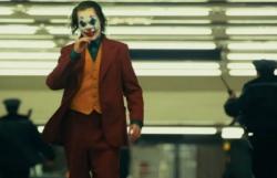 Bintangi Joker, Joaquin Phoenix Banjir Pujian