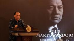 Cerita Perjalanan Hidup, Agus Martowardojo Luncurkan Buku Pembawa Perubahan