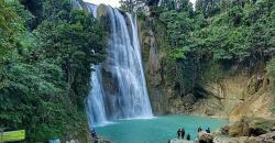 Terpikat Keindahan Air Terjun Nglirip di Tuban, Airnya Kebiruan saat Kemarau