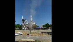 Angin Puting Beliung Terjang Alun-Alun Kaliwungu Kendal, Warga Panik Berhamburan