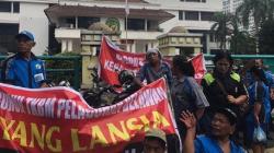 Puluhan Pekerja TKBM Pelabuhan Belawan Demo, Protes PHK karena Dinilai Sudah Tua