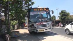 4 Fakta Kecelakaan Bus Mira vs Innova di Nganjuk, Nomor 2 Jangan Dicontoh<