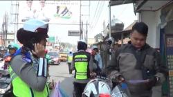Terjaring Razia, Pengendara Motor di Cimahi Telepon Oknum Mapolrestabes Bandung