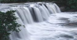 Inspirasi Wisata di Tasikmalaya, Ada Air Terjun Eksotis Berundak-undak