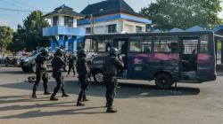 Aksi Prajurit Kostrad TNI AD Bebaskan Sandera dari Pembajak Bus