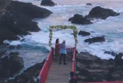 Hawaii ala Kebumen, Pantai Menganti Terlihat Indah karena Ada Tebing Bidadari