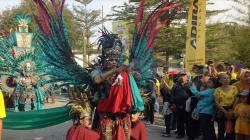 Ribuan Warga Antusias Meriahkan Festival Pesonal Lokal 2019 di Surabaya