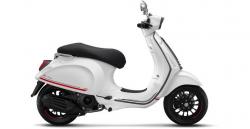 Vespa Sprint Carbon Kembali Hadir dalam Versi Terbatas