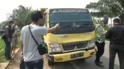 Driver Ojol di Palembang Tewas Ditabrak Truk saat Antarkan Makanan Pelanggan