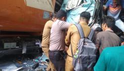 Korban Tewas Kecelakaan Bus vs Truk di Lampung Jadi 10 Orang, Ini Identitasnya