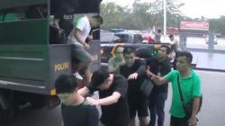 Puluhan WNA Sindikat  Penipuan Online Internasional Ditangkap di Batam 