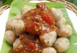 Resep Cilok Udang, Rasanya Gurih Pakai Sambal Kacang Pedas
