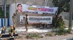 Tak Berizin, Belasan Spanduk Gibran Pemimpinku Dicopoti Satpol PP Kota Solo