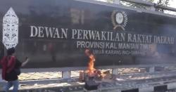 Demo Mahasiswa di Kaltim Berakhir Ricuh, DPRD: Mahasiswa Tidak Membuka Dialog