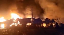 Kebakaran di Seputar Kampus Unimed, 30 Kios Semi Permanen Ludes Dilalap Api