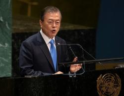 Presiden Moon Minta PBB Buat Zona Damai di Perbatasan Militer Korut-Korsel