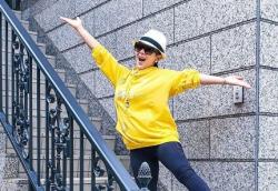 Syahrini Pakai Hoodie Ratusan Juta saat Liburan di Tokyo, Netizen: Baju Doang Seharga Mobil