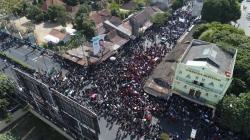 Gejayan Memanggil Jilid 2, Massa Gunakan 6 Panggung Orasi dari Mobil Bak Terbuka