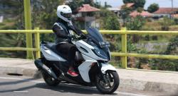 Test Ride: Sensasi Kymco K-Xct 200i Diajak Bermanuver ke Luar Kota