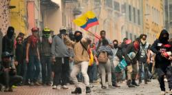 Bentrokan Antara Polisi dan Demonstran, Ekuador Nyatakan Keadaan Darurat