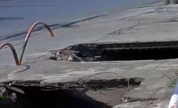 Begini Kondisi Trotoar di Kawasan Pasar Minggu, Berlubang dan Dipenuhi Sampah