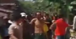 Detik-Detik Penangkapan Pria Paruh Baya Pelaku Pembacokan Istri dan Menantu di Gresik