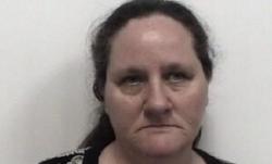 Edan, Ibu Ini Tukar Anak Perempuannya Berusia 2 Tahun dengan Mobil Lawas