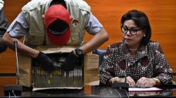 KPK Pamer Barang Bukti Uang Rp600 Juta Hasil OTT Bupati Lampung Utara