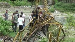 Jembatan Gantung di Aceh Selatan Ambruk, 5 Orang Terluka