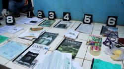 Densus 88 Geledah Kontrakan Terduga Teroris di Bekasi, Buku Khilafah Diamankan