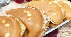 Legitnya Martabak Lipat Mini, Taburan Kejunya Berlimpah dan Enak