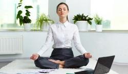 Yoga 30 Menit Cegah Osteoporosis