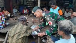 Satgas Yonif MR 411 Gelar Pengobatan Keliling bagi Warga Perbatasan RI-PNG di Merauke