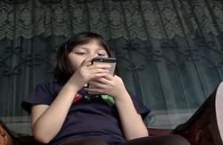 Mengenal Gejala Gangguan Jiwa akibat Anak Kecanduan Main Game di Gadget