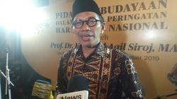 Viral Video Salat dengan Pedang dan Seruan Jihad lewat Azan, PBNU Ingatkan Persatuan