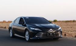 Konsumsi Bahan Bakar Irit, Toyota Camry Hybrid Cocok Dipakai Sehari-Hari