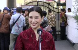 Video Angela Tanoesoedibjo Berkebaya Merah Dilantik sebagai Wamen Parekraf