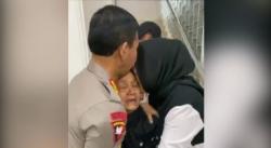 Video Calon Kapolri Idham Aziz Dapat Ucapan Selamat dari Istri dan Ibu usai Fit and Proper Test