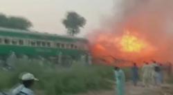 Kereta di Pakistan Meledak Tewaskan 65 Orang, Penyebabnya Ada Penumpang yang Masak